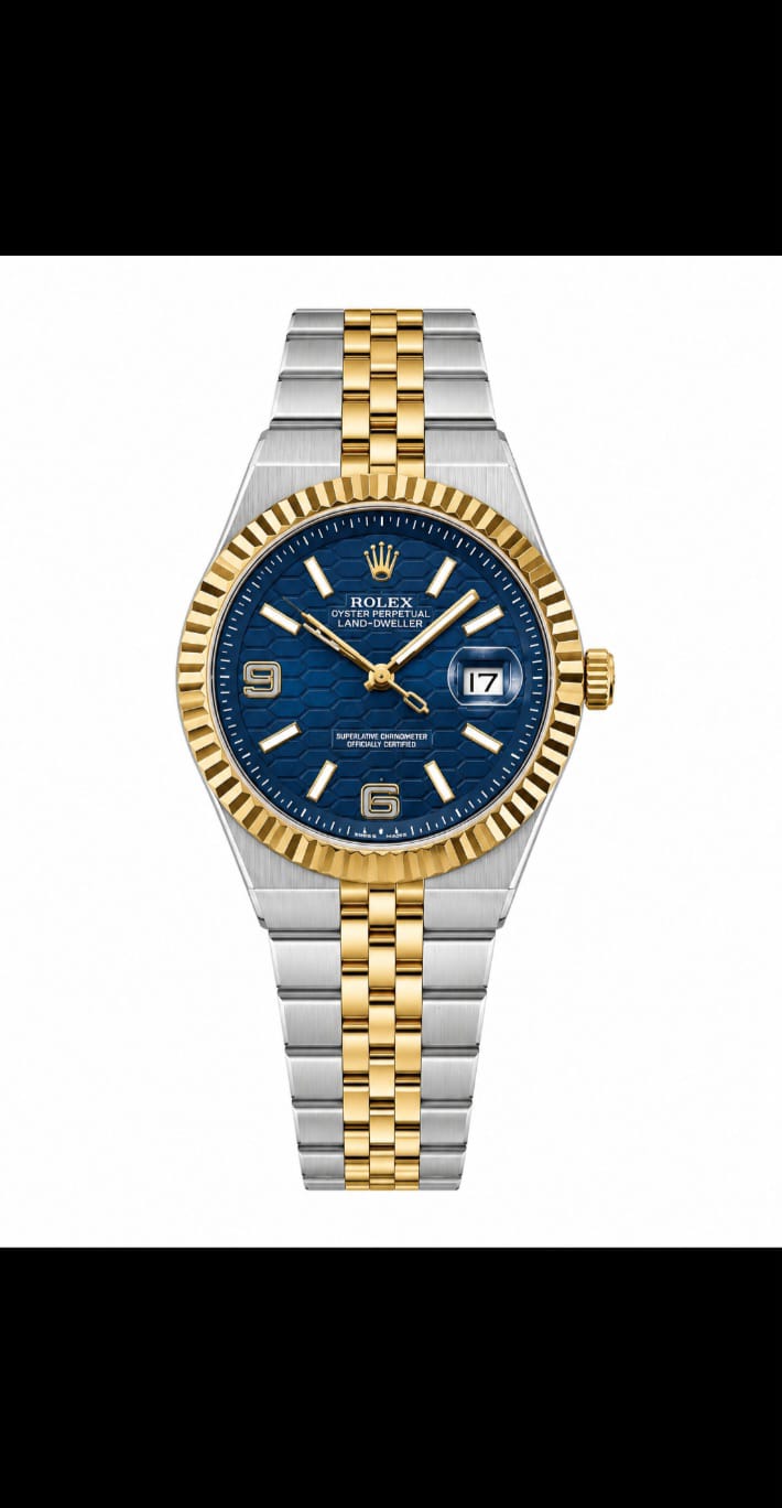 Luxury Gold & Silver Stainless Steel Men's Quartz Watch with Date Display |