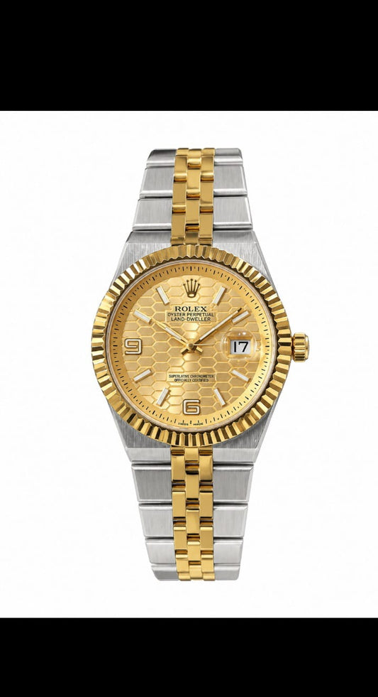 Luxury Gold & Silver Stainless Steel Men's Quartz Watch with Date Display |